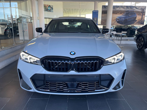 BMW Serie 3 3.0 330i Sedan Sport 252cv