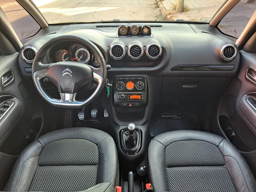 Imagen 3 de 7 de Citroen C3 Aircross Exclussive 2014