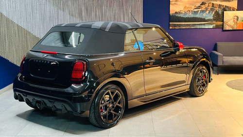 Mini Cooper Convertible 2.0 Jcw At 2P