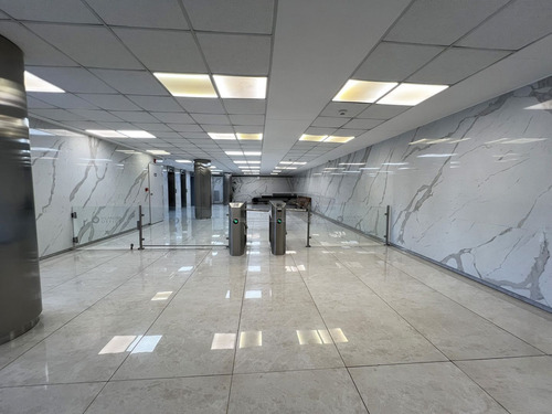 Oficina En Venta Y Alquiler En Villa Sarmiento