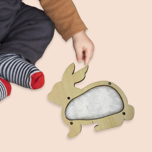 Tablero Sensorial De Madera, Conejo Conejo Como Se Describe