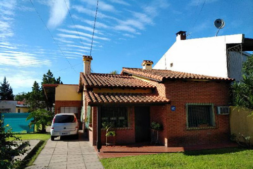 Chalet En Venta En San Justo