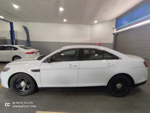 Imagen 2 de 15 de Ford Police Interceptor 2016