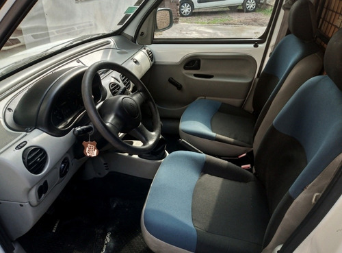 Renault Kangoo 1.6 2 Furgon Confort Aa Da Svt 1plc 2013