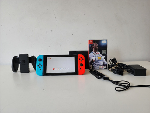 Nintendo Switch Standard 32 Gb + Juego Y Accesorios - Leer