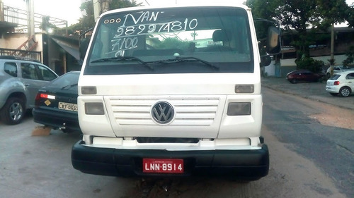 Vw 7100/ 2001 Baú