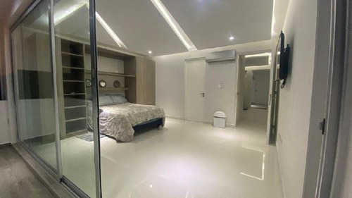Imagen 2 de 24 de Departamento En Venta En Playa Del Carmen