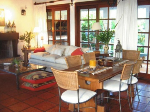 Casa - Pinares