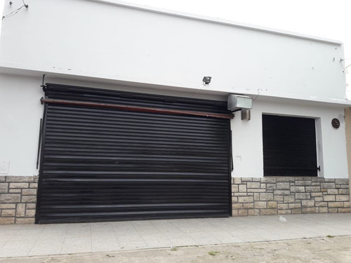 Imagen 2 de 8 de Oportunidad!!!!ideal Casa 4 Ambientes Con Local Comercial