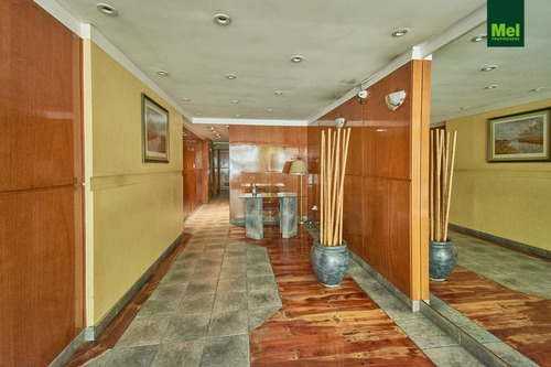 2 Amb En Venta Con Espacio Guardacoche Móvil