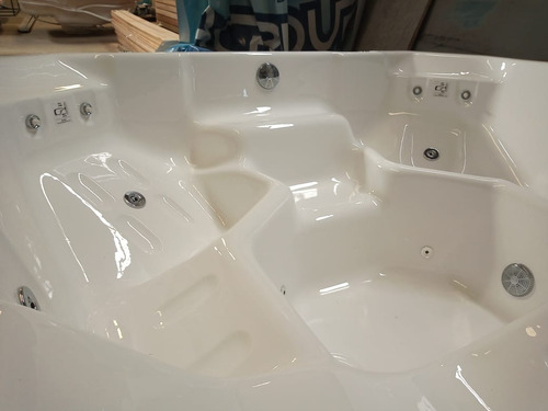 Minipiscina Jacuzzi Spa Hidromasaje 5 Personas-206x196x74-