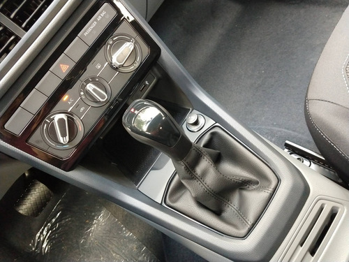 Imagem 13 de 15 de Volkswagen T-cross 1.0 200 Tsi Total Flex Automático