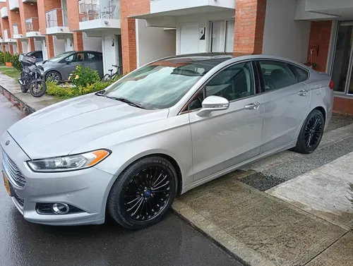 Ford Fusion 2.0 Titanium