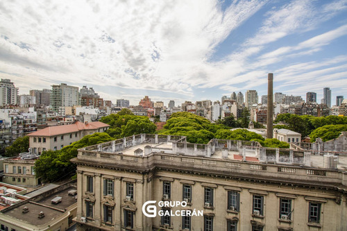 2 Ambientes Con Gran Terraza, Parrilla Y Cochera- Recoleta