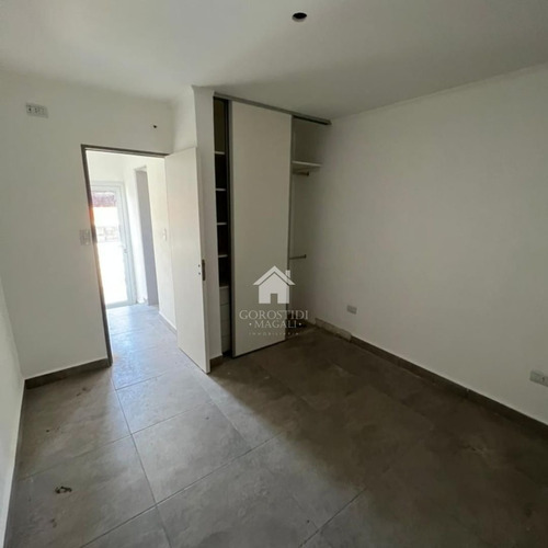 Imagen 5 de 8 de Departamento En Venta