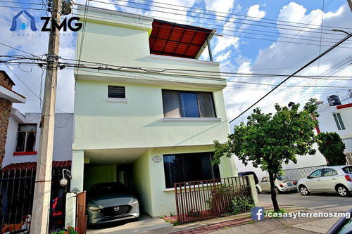 Imagen 1 de 29 de Casa Con Excelente Ubicación