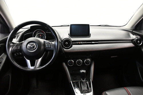 Imagen 12 de 15 de Mazda Mazda 2 2016 1.5 Grand Touring 5p At