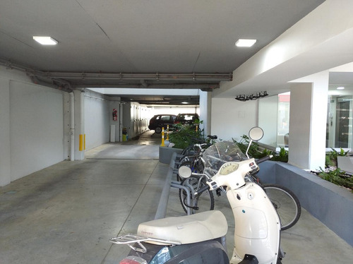 Departamento En Nuevo Emprendimiento 3 Avenidas Con Balcón - Parque Chas