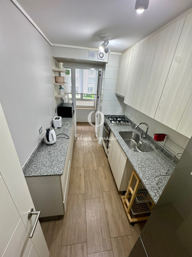 Listo Para Vivir, Depto Amoblado En Condominio Con Piscina