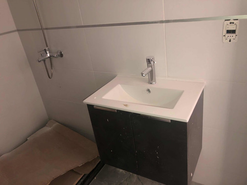 Alquilo A Estrenar Monoambiente Pocitos Gran Patio Exclusivo