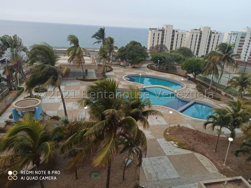 Apartamento En Venta Playa Grande #21-25094 Johana Blanco 