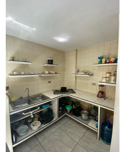 Apartamento En Venta Res. Savil Centro De Los Teques