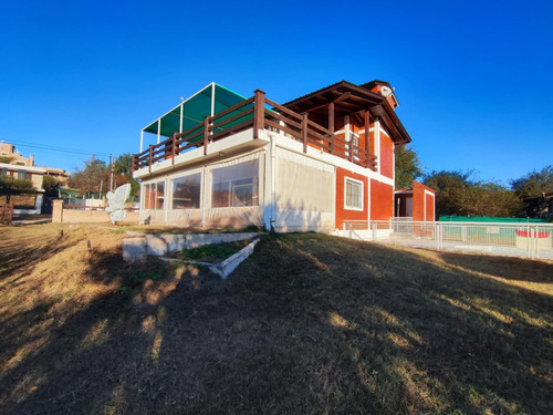 Casa Con Pileta En Barrio Cerrado Lomas Del Rey , Mayu Sumaj, Cordoba