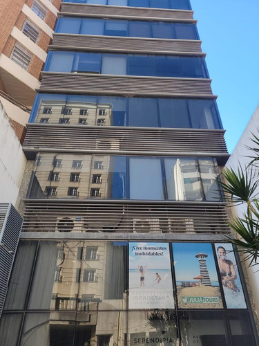 Vendo Hermosa Oficina En Cañitas Office, Una Cuadra De Tribunales.