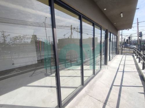 Arriendo Local Comercial De 80 M2 En Av Principal San Miguel