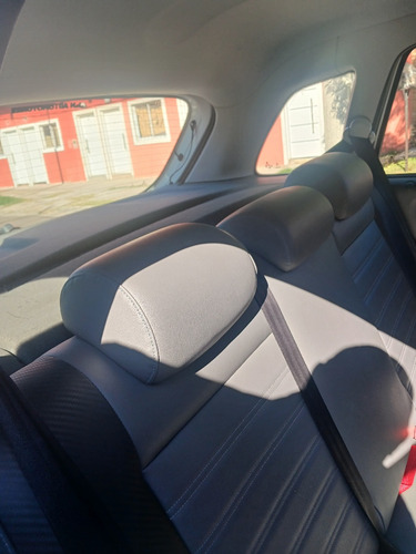 Volkswagen Suran 1.6 Imotion Highline 110cv