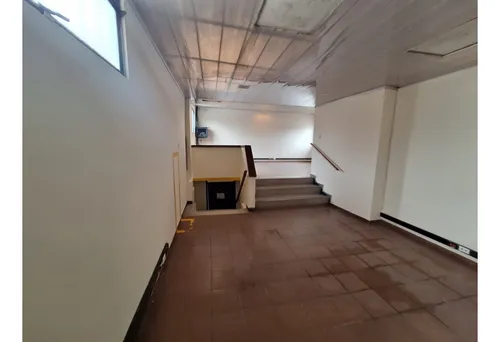 Bodega Con Local En Arriendo, Engativa