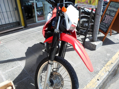 Imagen 2 de 8 de Honda Xr 250 Tornado Motos March