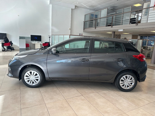 Toyota Yaris 1.5 107cv Xs
