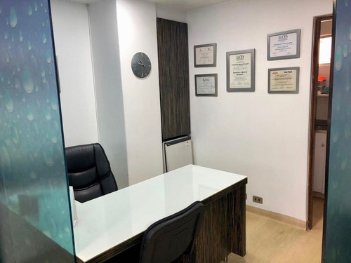 Imagen 8 de 14 de Consultorio En Venta Conquistadores Medellín