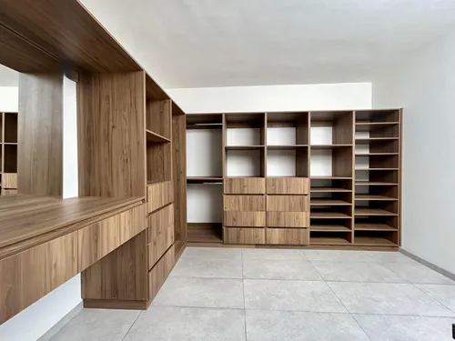 Casa En Venta En Querétaro. Fraccionamiento Colinas De Juriquilla.