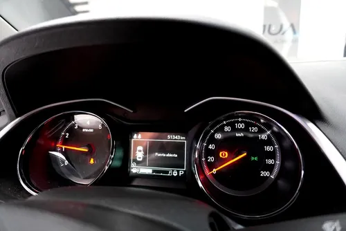Chevrolet Onix 1.0T Premier Sedan At