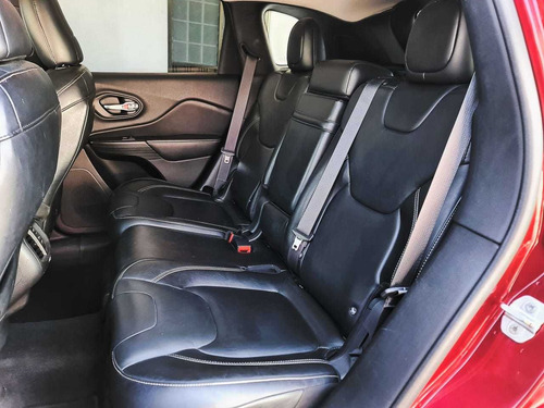 Jeep Cherokee 2.4 Limited Mt 2015