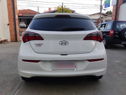Imagem 9 de 14 de Hyundai Hb20 1.0 Comfort Plus Flex 2019!!