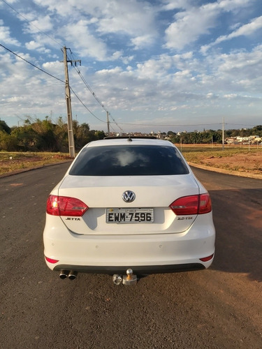 Imagem 7 de 9 de Volkswagen Jetta 2012 2.0 Tsi Highline 4p