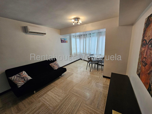 Estupendo Apartamento En Alquiler Con Inmejorable Ubicación La Florida. Jose Guerrero. Cod: 25-21254.