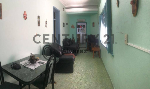 Imagen 11 de 21 de Venta De Lote Con Excelente Zonificación En El Centro De Lanús Este.