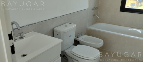 Venta Casa - Barrio Privado Santo Tomas / Pilar