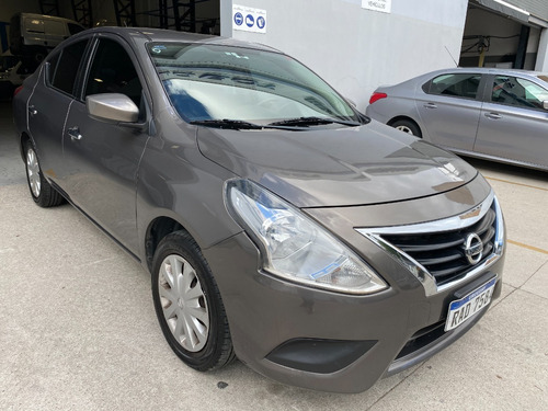 Nissan Versa Full Automatico