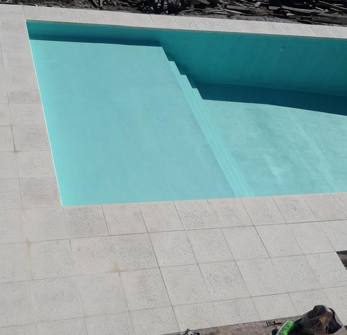 Imagen 4 de 5 de Piscinas De Hormigón