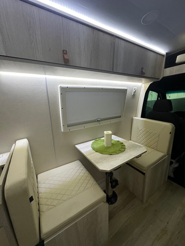 Motor Home Sprinter 416 Modelo 2023 Solo 2000km