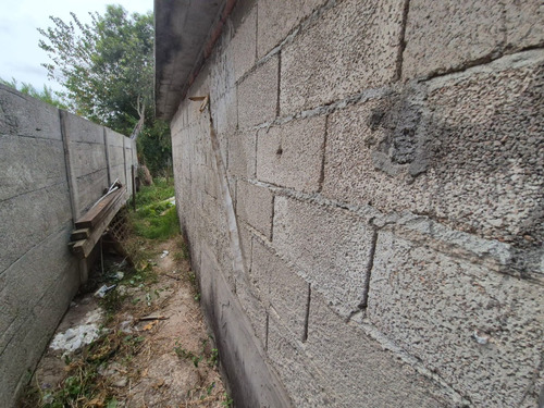 Casa A Reciclar En Las Toscas Norte 682lt