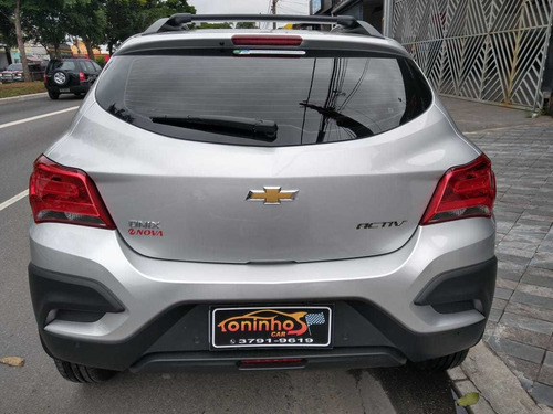Chevrolet Onix 1.4 Activ 2019 Baixo Km