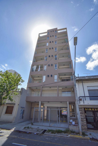 Imagen 13 de 14 de Amplio Y Moderno Dpto C/cochera En Urquiza Y Zaspe