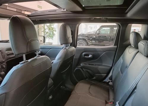 Jeep Renegade 1.3T Longitude At6 Fwd