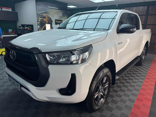 Toyota Hilux Pick-Up 2.8 Cd Sr 204Cv 4X4